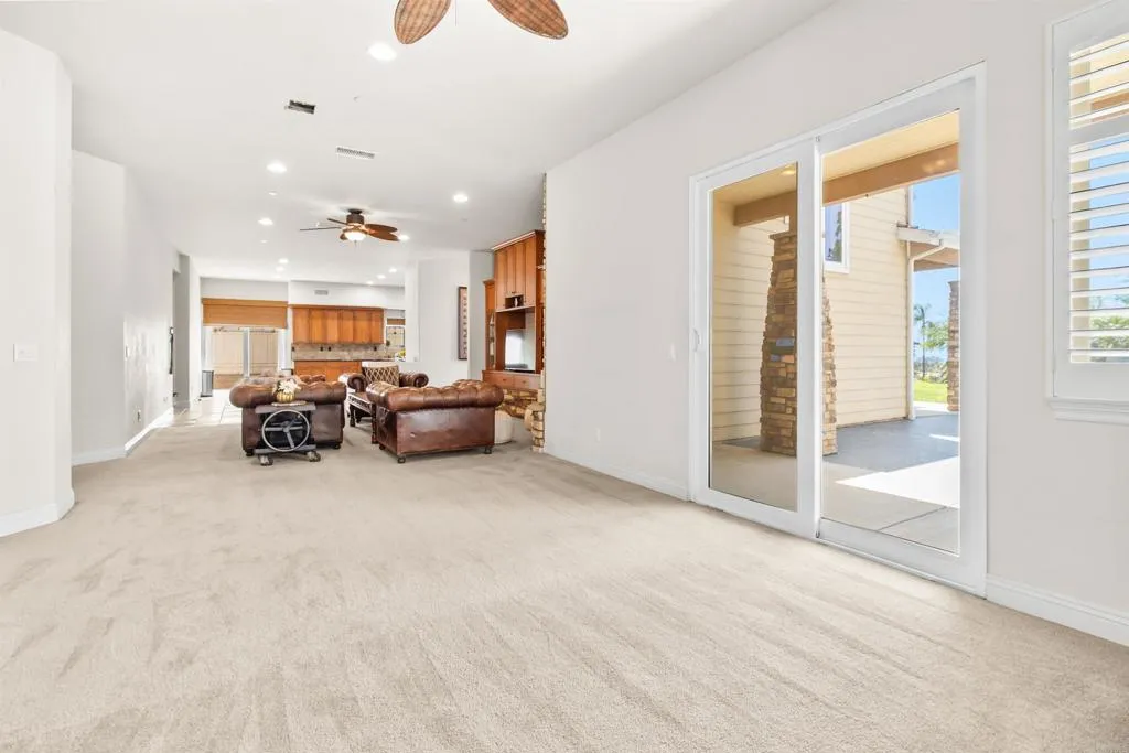https://cdn.realtyfeed.com/cdn/127/306715691/7a03a4354c042631a13134de223b42e8.webp