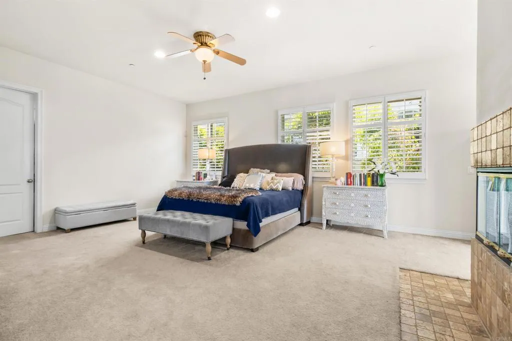 https://cdn.realtyfeed.com/cdn/127/306715691/c2e12c9a6186fa46d838df77a2065a8e.webp