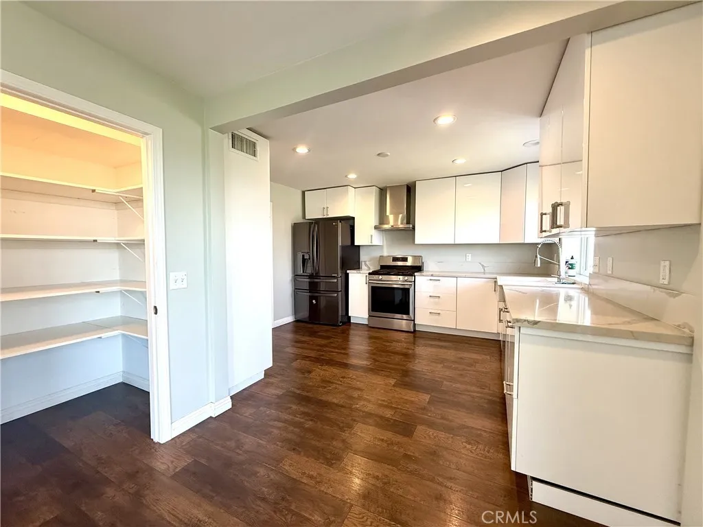 4214 Barrett Road, Los Angeles, CA 90032 - Photo 4 of 29, Los Angeles, CA