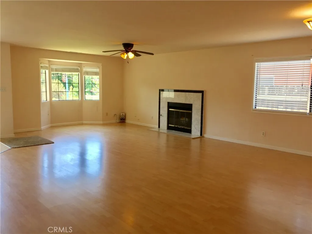 Woodland Hills, CA 91367