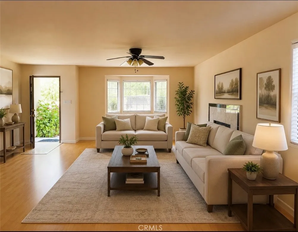 Woodland Hills, CA 91367