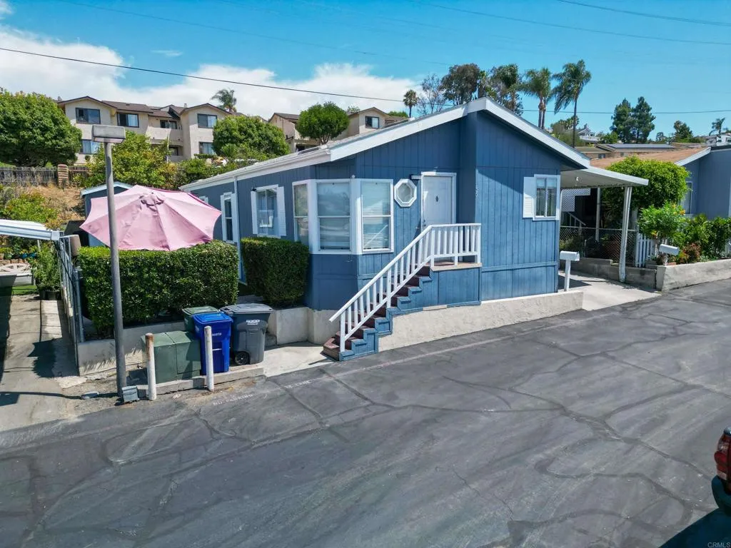 https://cdn.realtyfeed.com/cdn/127/306715720/2cf05458342bd77159a26161b94fea04.webp