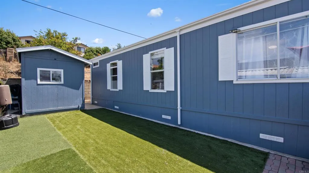 https://cdn.realtyfeed.com/cdn/127/306715720/8f06f548b84613d20faabf3ee395f014.webp