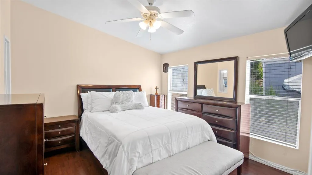 https://cdn.realtyfeed.com/cdn/127/306715720/aabfeff8bf3d6b566e74ee021935ef19.webp