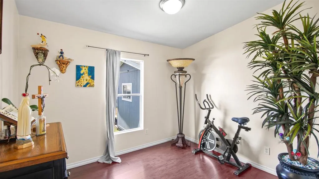 https://cdn.realtyfeed.com/cdn/127/306715720/c86292aae02ba8cedea0df9d080e81d4.webp