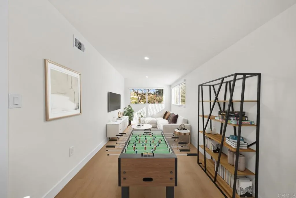 https://cdn.realtyfeed.com/cdn/127/306715721/656cdad4e56bf7b4e8ed64f1e607378a.webp