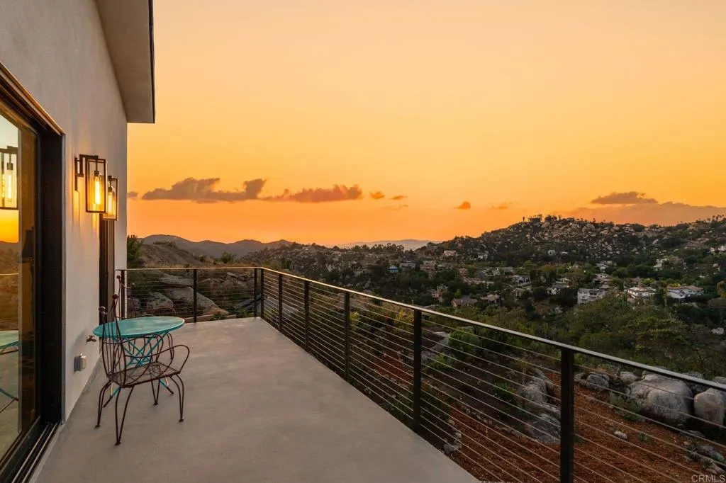 https://cdn.realtyfeed.com/cdn/127/306715737/5655e747409f57120646d2f5f3803b83.webp