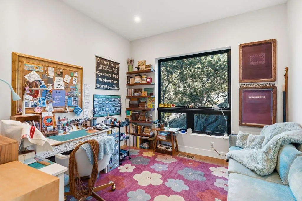 https://cdn.realtyfeed.com/cdn/127/306715737/6ac25a088ba35092e3c70997c894517d.webp