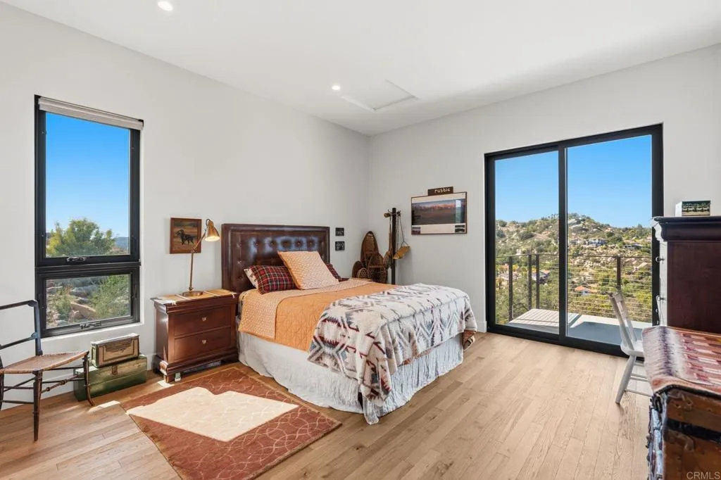 https://cdn.realtyfeed.com/cdn/127/306715737/76e97506db907e33ea07c31ee8b40157.webp