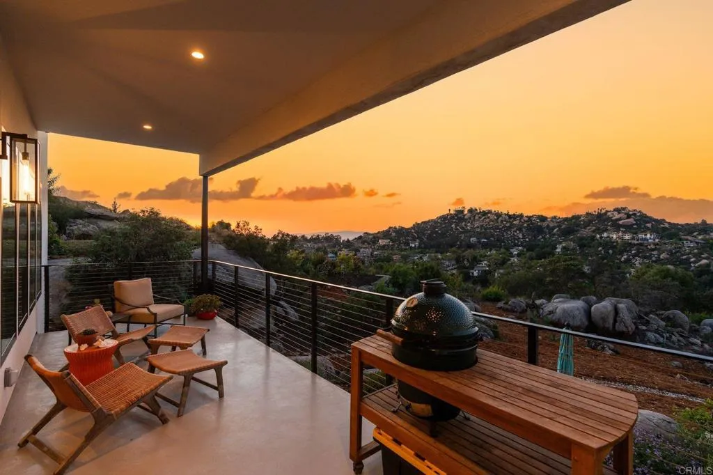 https://cdn.realtyfeed.com/cdn/127/306715737/b531f211634d2914dc6870dbfa46dd03.webp