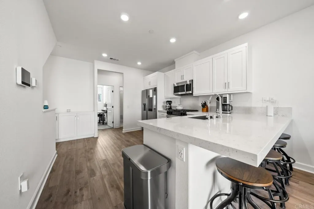 Photo #8: PTP2603592 Listing: Photo #8