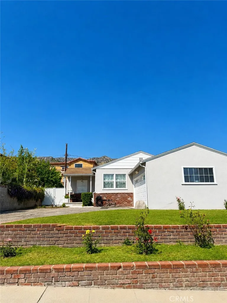 Burbank, CA 91504