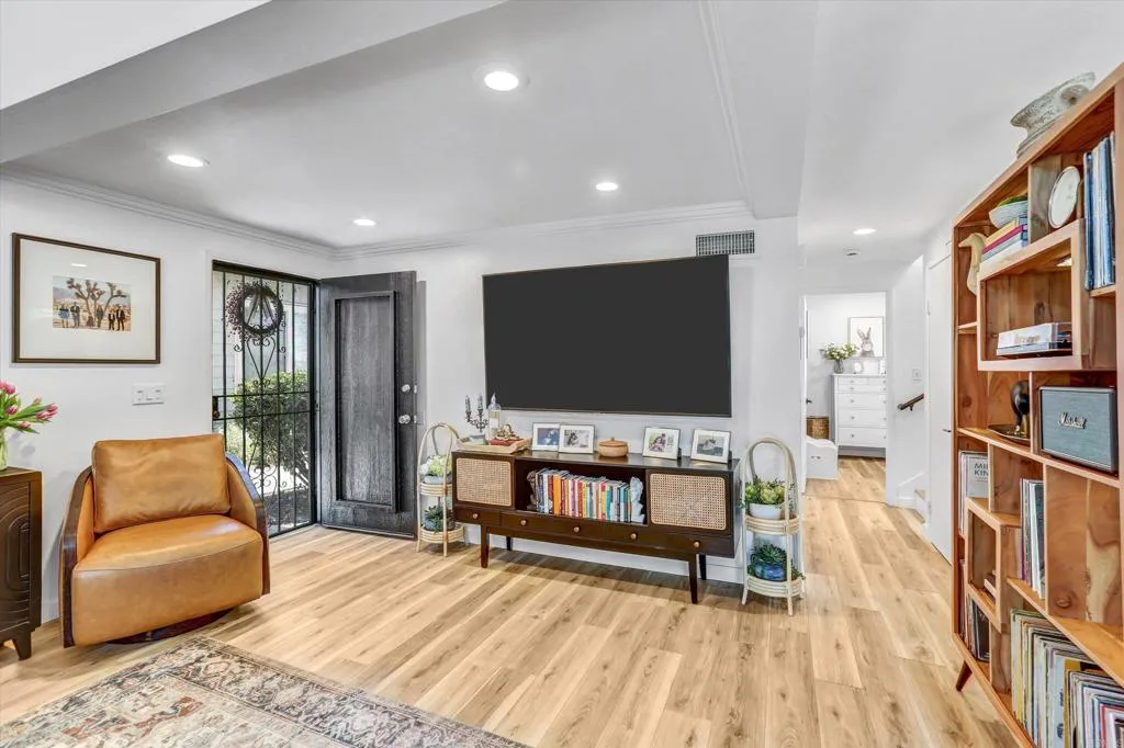 Photo #17: PTP2603596 Listing: Photo #17