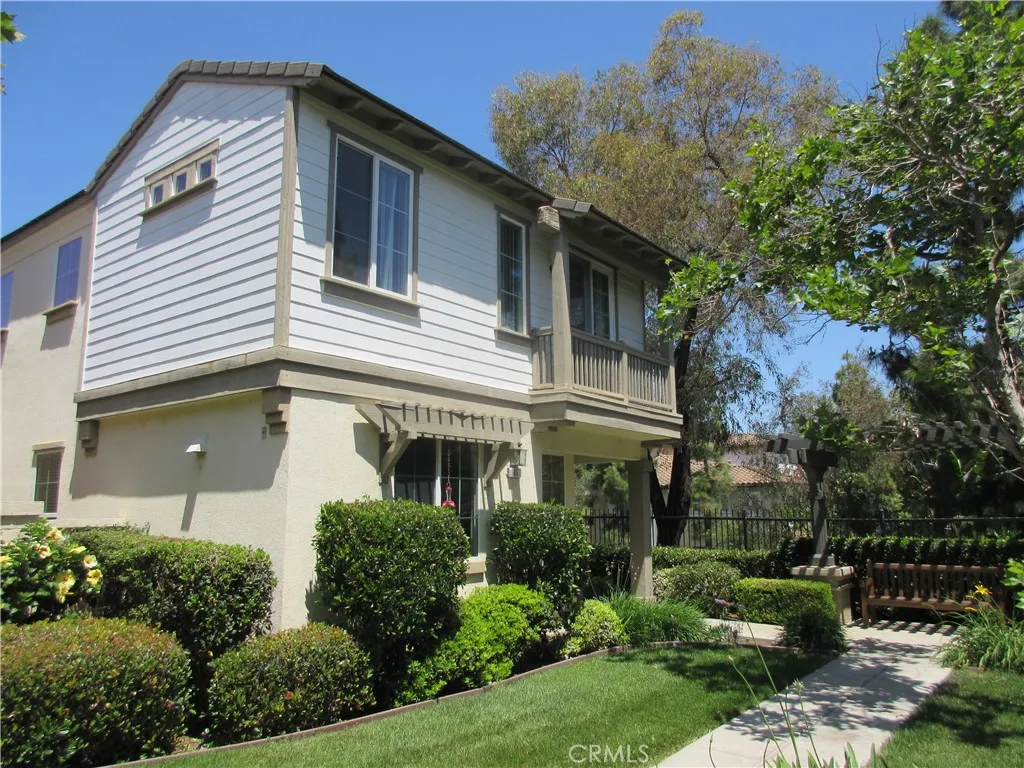 Irvine, CA 92603