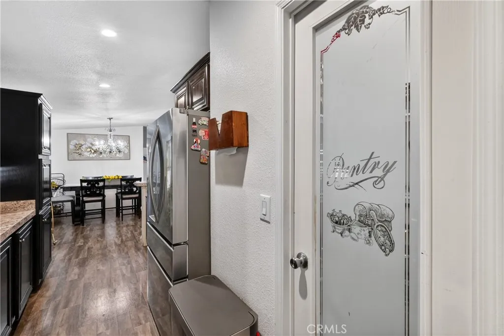 https://cdn.realtyfeed.com/cdn/127/306715870/0b8de0501652d74db3c1b86886c22302.webp