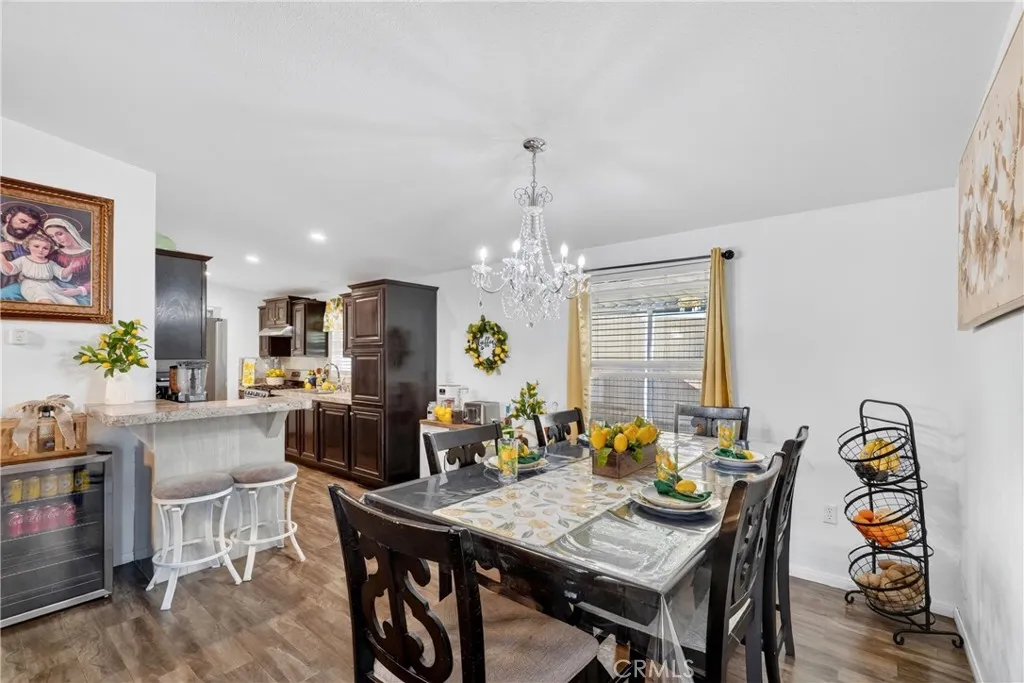 https://cdn.realtyfeed.com/cdn/127/306715870/631f03c07c4ba7ba6b8f88db0d4bb0eb.webp