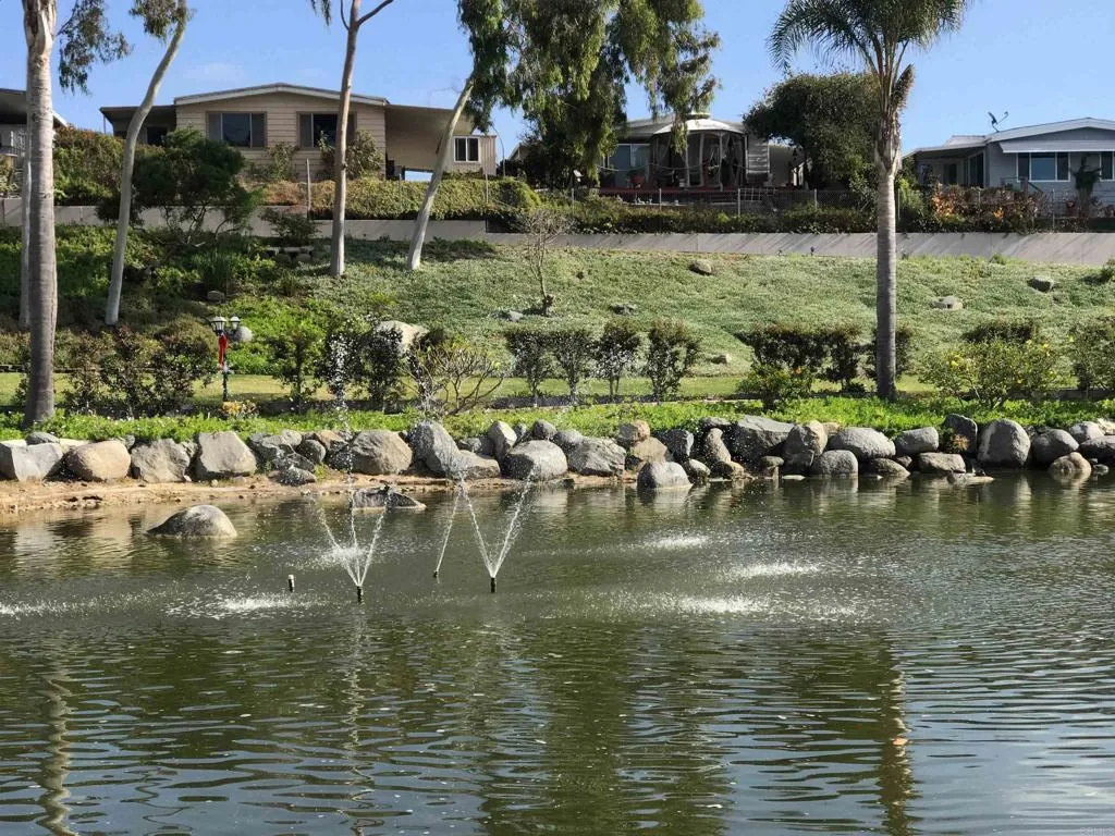 https://cdn.realtyfeed.com/cdn/127/306715871/9829cb42ba75e6c9df104a27d673d465.webp