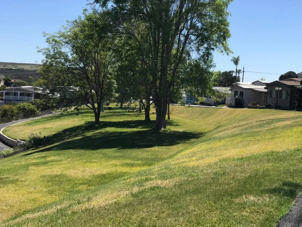 https://cdn.realtyfeed.com/cdn/127/306715871/ec50950f8571589a191df3e8effd631d.webp