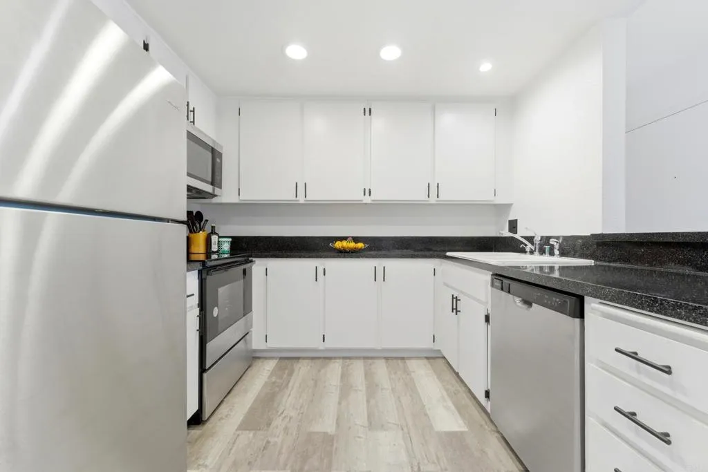 https://cdn.realtyfeed.com/cdn/127/306715889/4b82689275c7b2cfe648969820539f71.webp