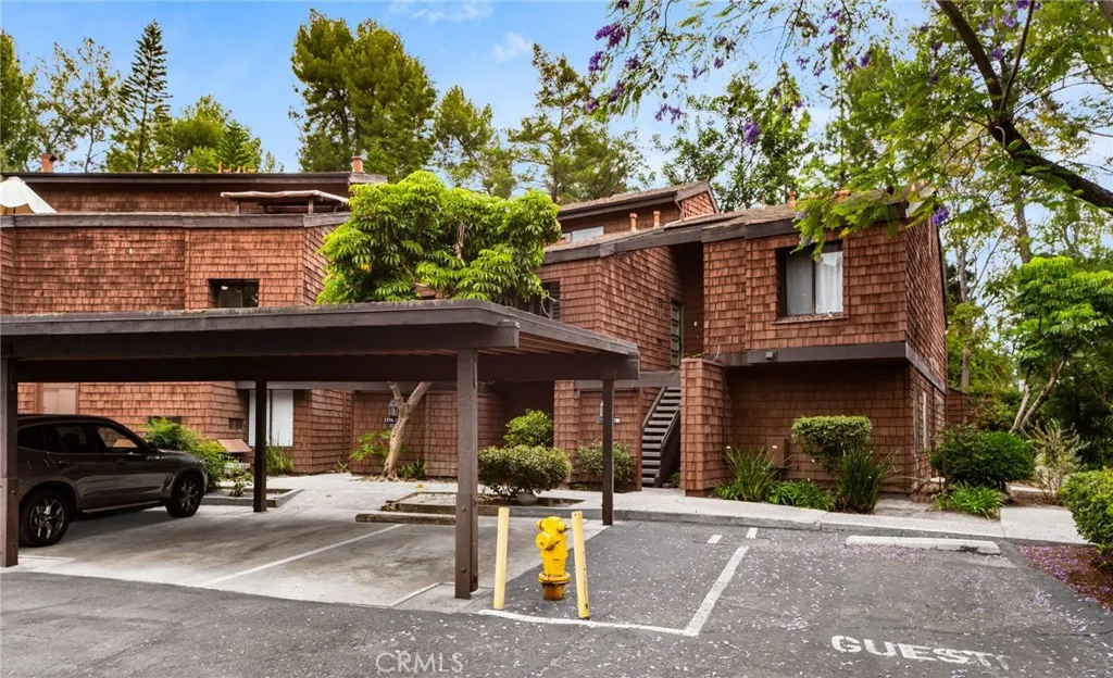 Fullerton, CA 92835