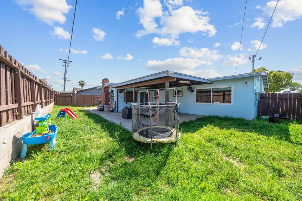 https://cdn.realtyfeed.com/cdn/127/306715964/621c79b0378d9a9e0c45e69fb9753db7.webp