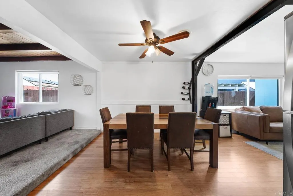 https://cdn.realtyfeed.com/cdn/127/306715964/d1f74fc125c6386aa94e513e67194560.webp