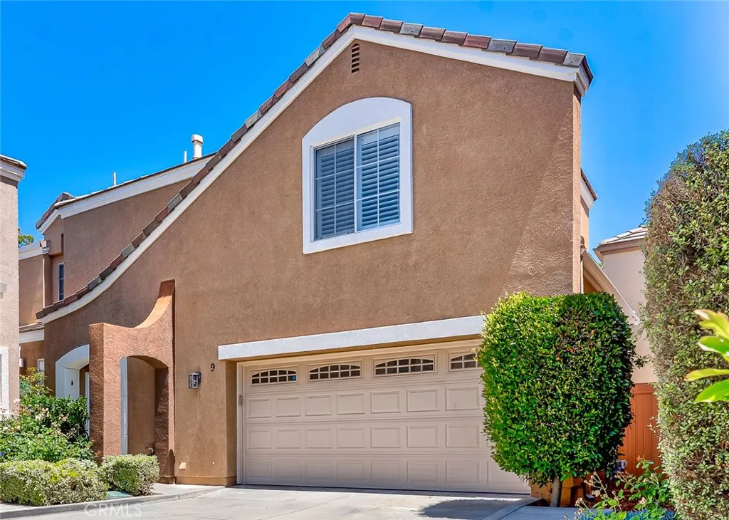 Lake Forest, CA 92610