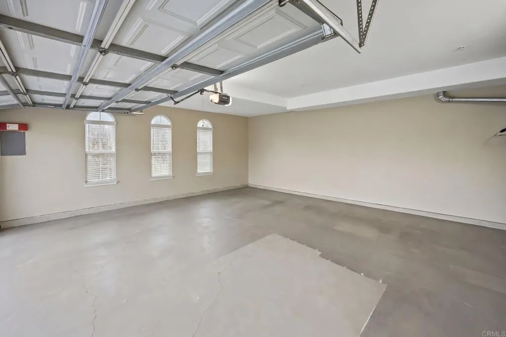 https://cdn.realtyfeed.com/cdn/127/306716031/a5594663fcacb5ebf22d9ba0294694dd.webp