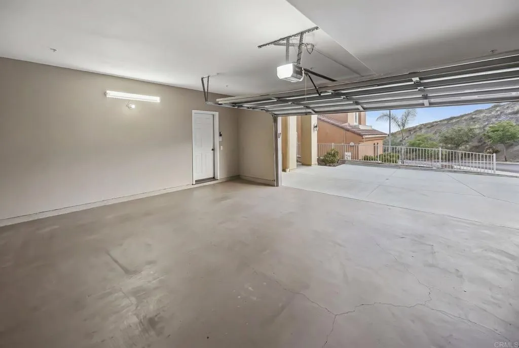 https://cdn.realtyfeed.com/cdn/127/306716031/a79061c9d6b271304cc7ddc11d58637a.webp