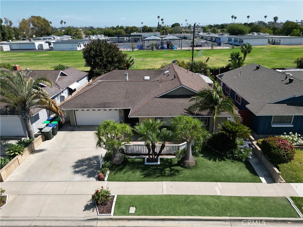 Costa Mesa, CA 92626