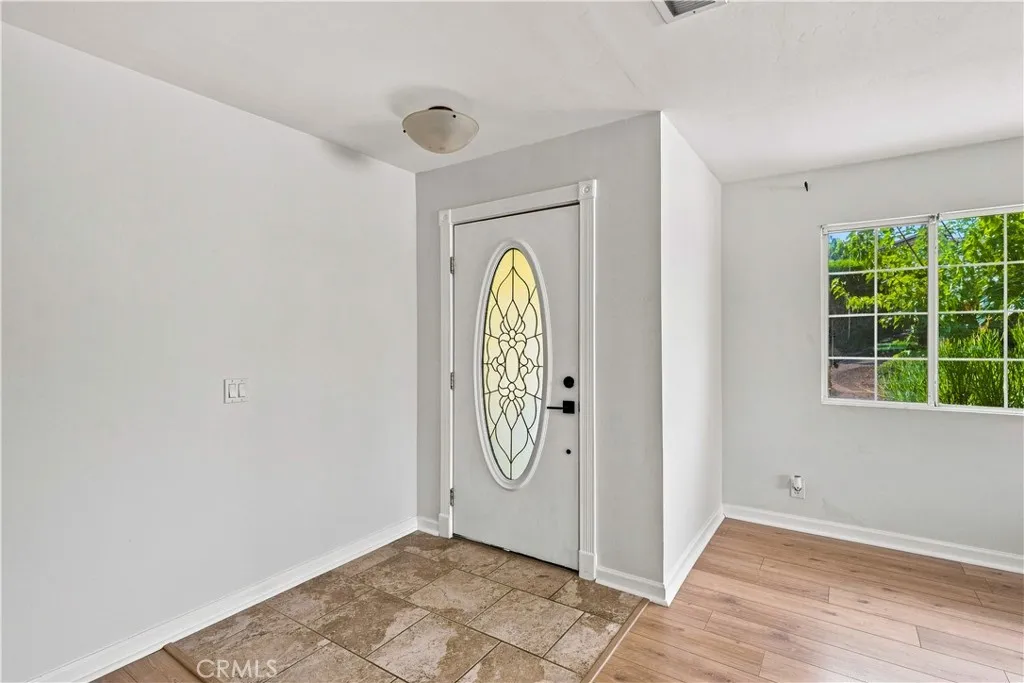 1340 E Fallbrook Street, Fallbrook, CA 92028 - Photo 3 of 23, Fallbrook, CA