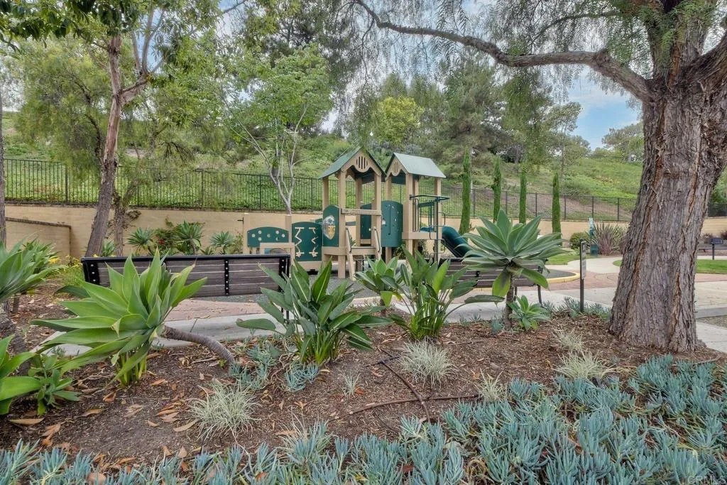https://cdn.realtyfeed.com/cdn/127/306716177/34463807b6b5ce3a6afacc649b6449bd.webp