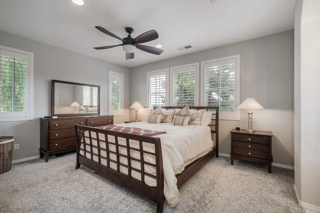 https://cdn.realtyfeed.com/cdn/127/306716177/94b43d6bd69d055475288b43ad5634f4.webp