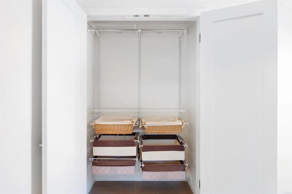 https://cdn.realtyfeed.com/cdn/127/306716196/45ead10653d5a693b861ad6699fc11f5.webp