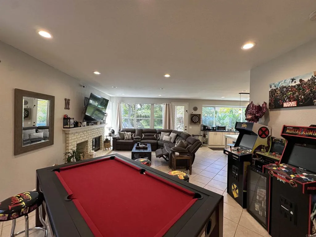https://cdn.realtyfeed.com/cdn/127/306716273/511407b62c0c5f568d797cb4288204f3.webp