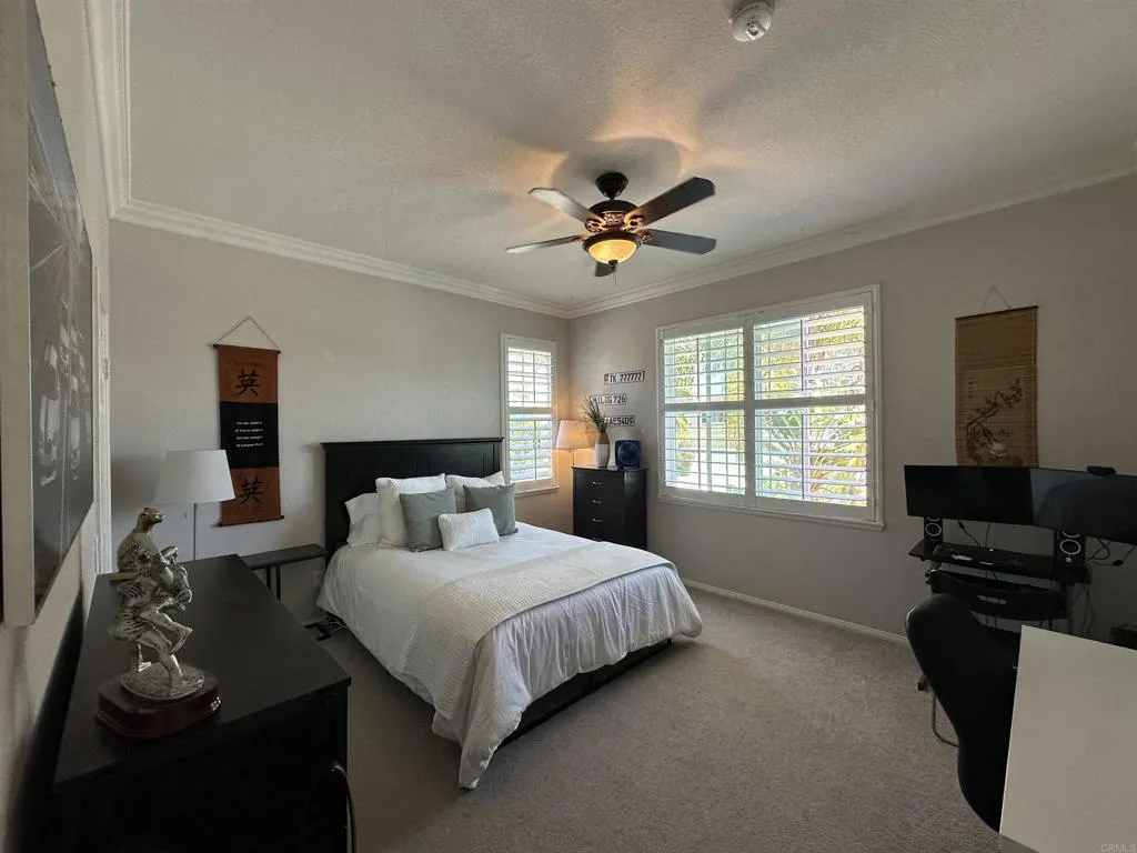 https://cdn.realtyfeed.com/cdn/127/306716273/df4dc1fec20dc13452a25d6dab73f129.webp