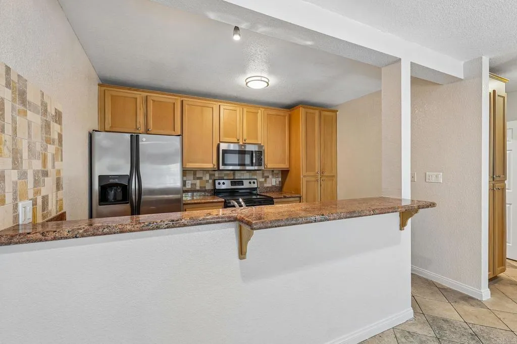 https://cdn.realtyfeed.com/cdn/127/306716307/212ef0761be826a613cc65c9ed852b17.webp