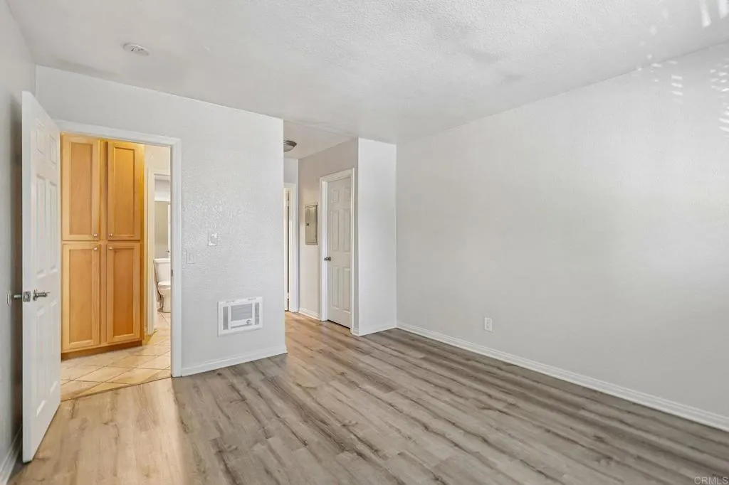 https://cdn.realtyfeed.com/cdn/127/306716307/85b538a4c188f273f6321338698d51af.webp