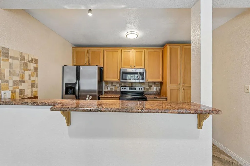 https://cdn.realtyfeed.com/cdn/127/306716307/98f9dd168939319d73957998ae1487c2.webp