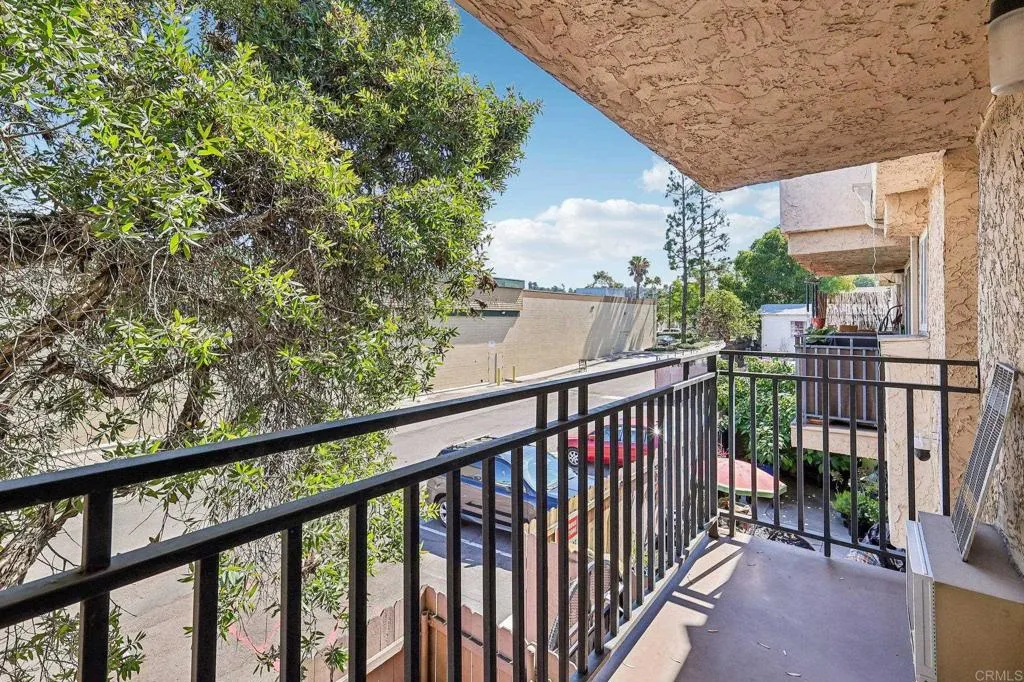 https://cdn.realtyfeed.com/cdn/127/306716307/a36dd3e20a06372fd4b30d825190f1f2.webp