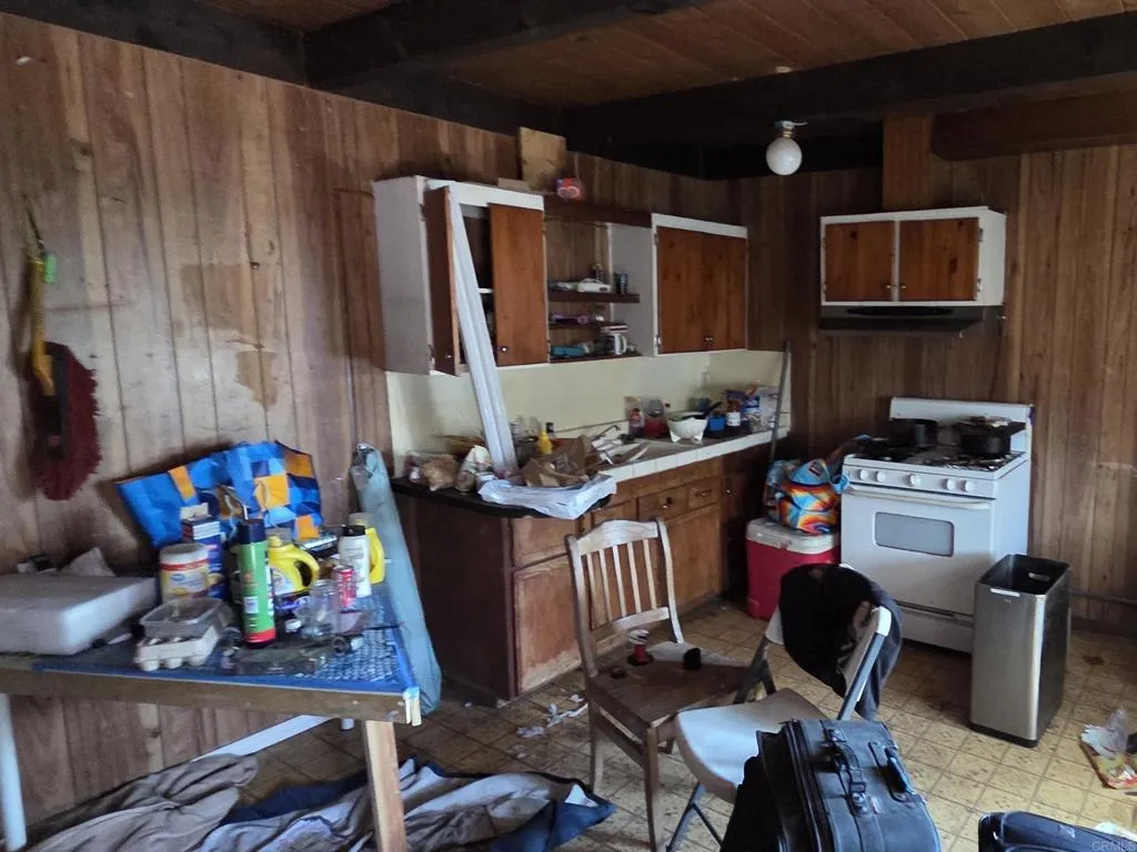 https://cdn.realtyfeed.com/cdn/127/306716409/2617a85b505d3d2889b4c0f3e8159836.webp