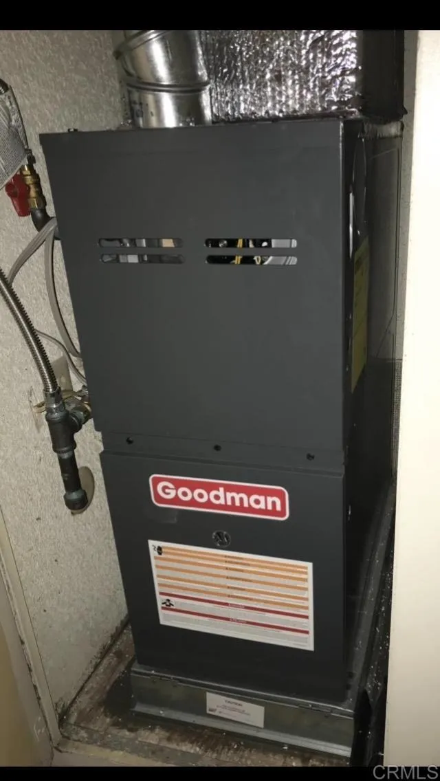https://cdn.realtyfeed.com/cdn/127/306716409/5b4950ff9d6f67a181a29171b47dd782.webp