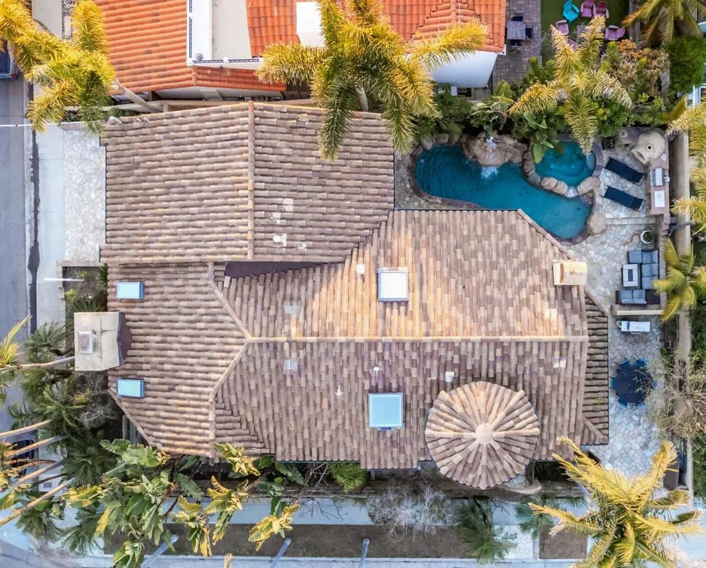 https://cdn.realtyfeed.com/cdn/127/306716416/dadf4f4a43931f91619904f6568d1371.webp