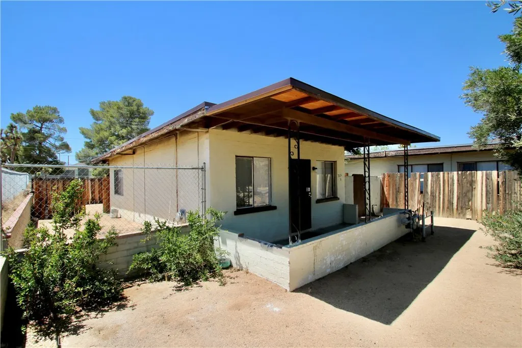 7634 Fox A & B, Yucca Valley, CA 92284 - Photo 2 of 40, Yucca Valley, CA