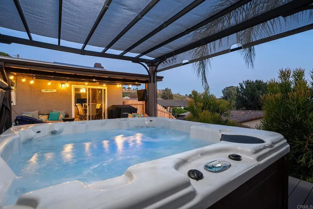 https://cdn.realtyfeed.com/cdn/127/306716426/6e51bc4017c3865931a749b8fd0978a7.webp
