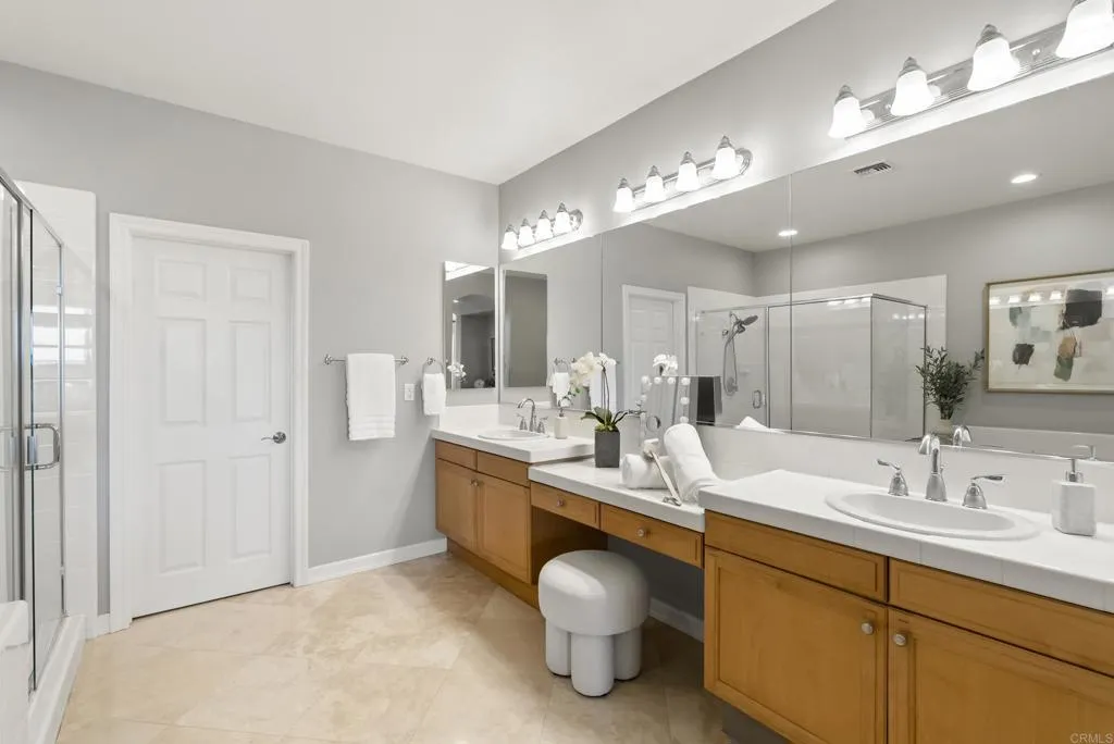 https://cdn.realtyfeed.com/cdn/127/306716433/9a76bfe13cc12f209c24f2672f47beea.webp