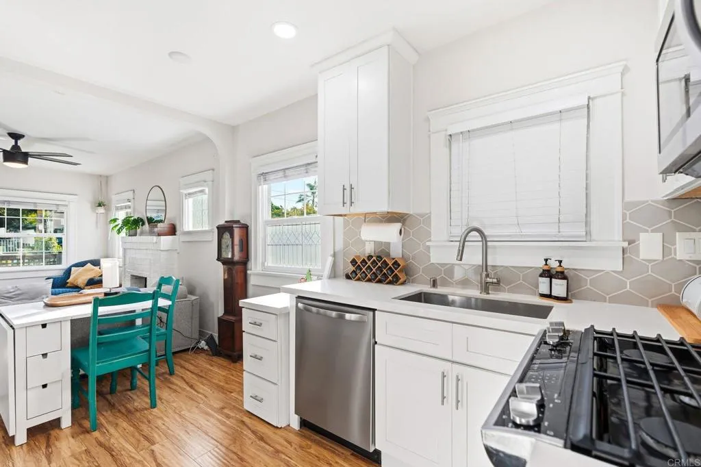 https://cdn.realtyfeed.com/cdn/127/306716452/7ef9b4b9c8b62417e221bbf7d5983046.webp