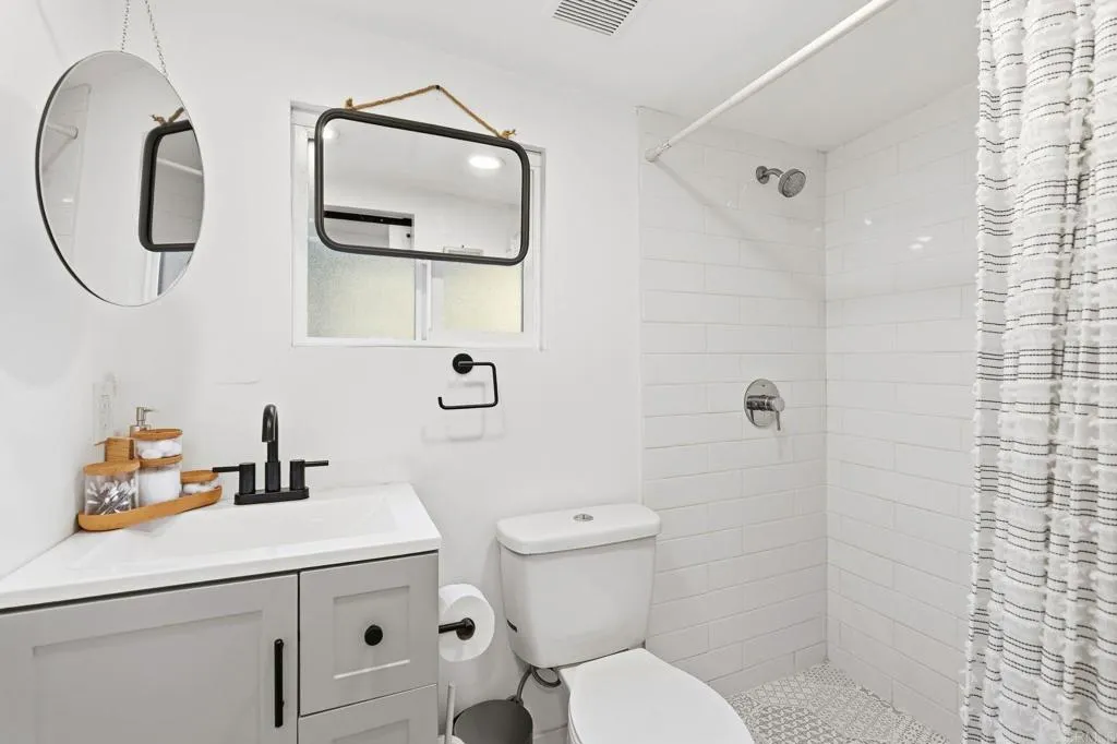 https://cdn.realtyfeed.com/cdn/127/306716452/b8e84b97c5812009d0cc31f6e5e696d2.webp