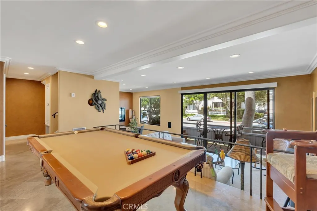 Newport Beach, CA 92663