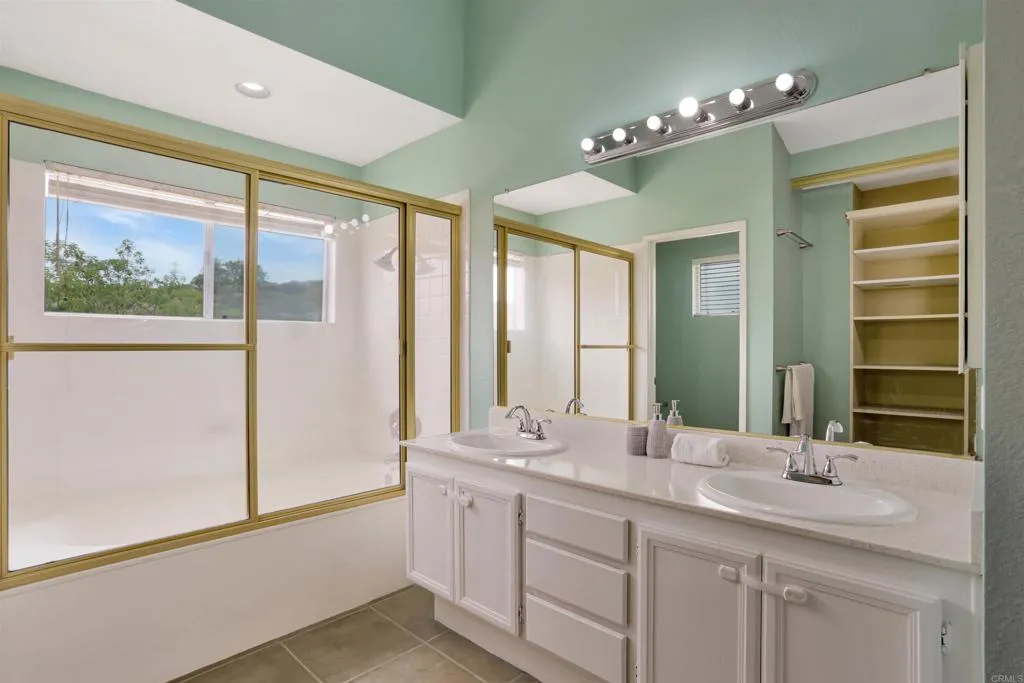 https://cdn.realtyfeed.com/cdn/127/306716461/ec305c0b679521c4f745b1adaaef423f.webp